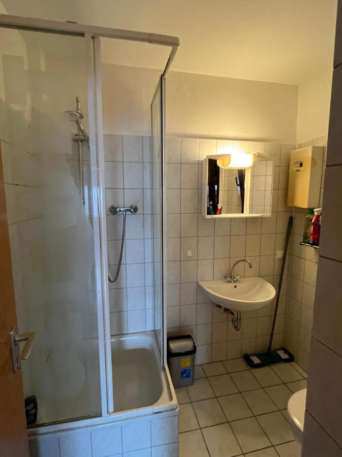 Apartment Есен Екстериор снимка