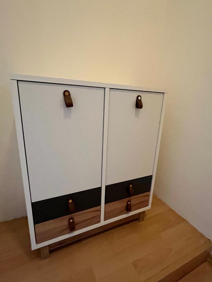 Apartment Есен Екстериор снимка